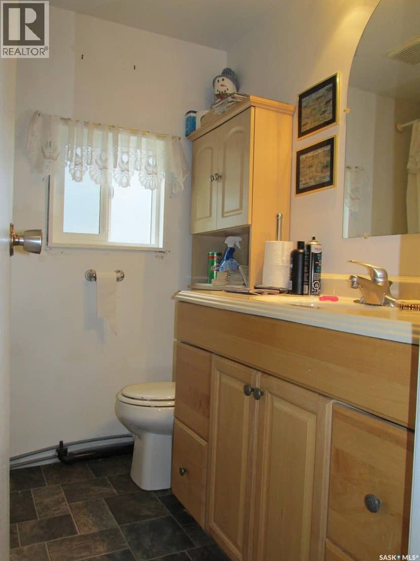 1118 Birch AVENUE — photo 40 of 40