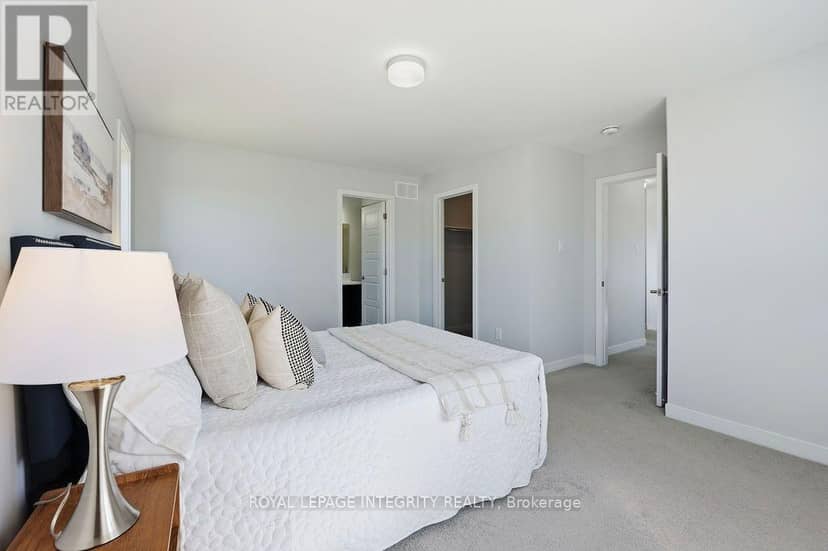 660 Fenwick Way — photo 37 of 40