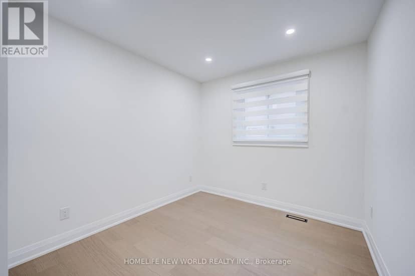 199 Harrowsmith Drive W — photo 10 of 35