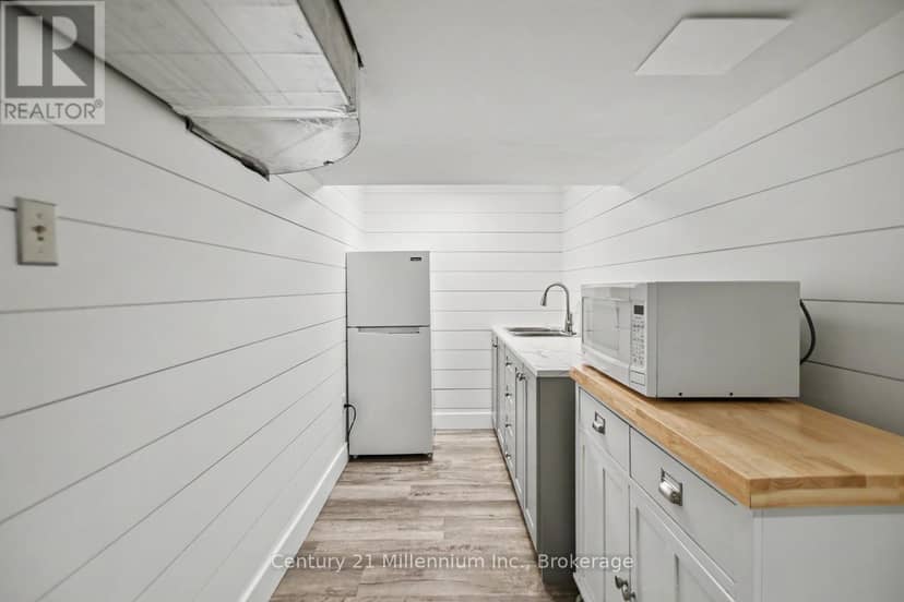 224 Margaret Street — photo 28 of 40