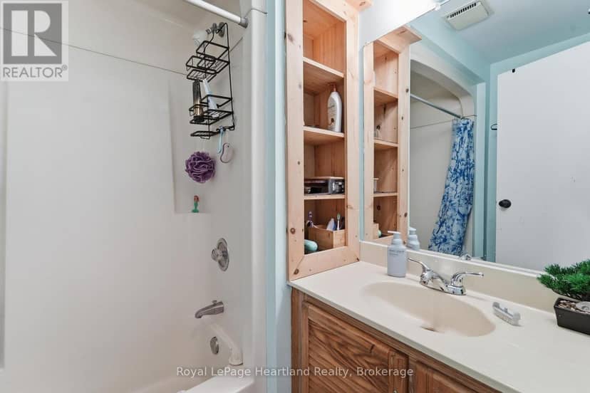 103 James St Street — photo 25 of 35
