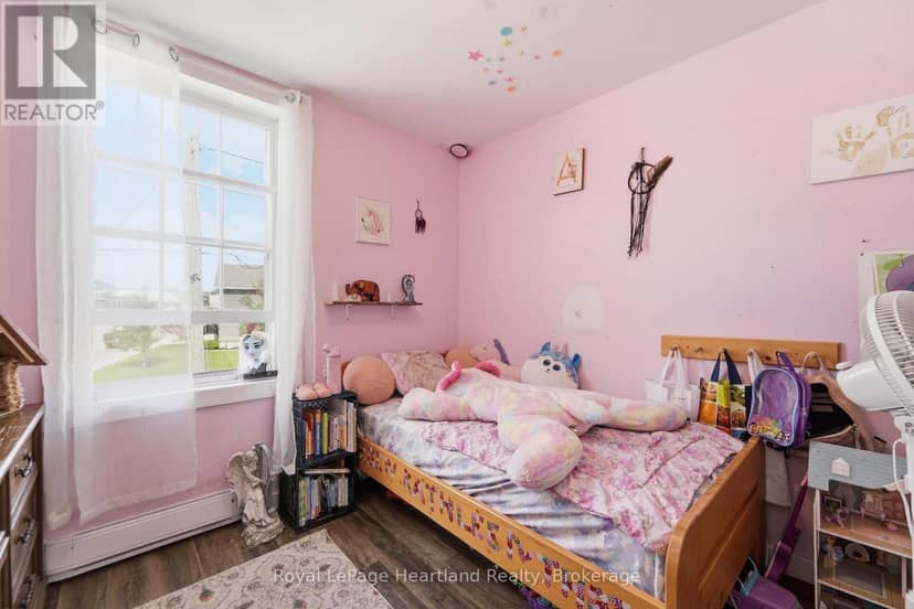 103 James St Street — photo 26 of 35