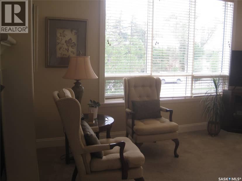 240 3435 Hillsdale STREET, Regina, photo 3