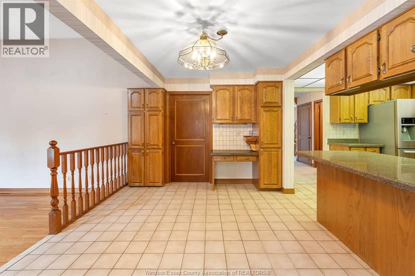 267 Elmgrove Drive — photo 19 of 40