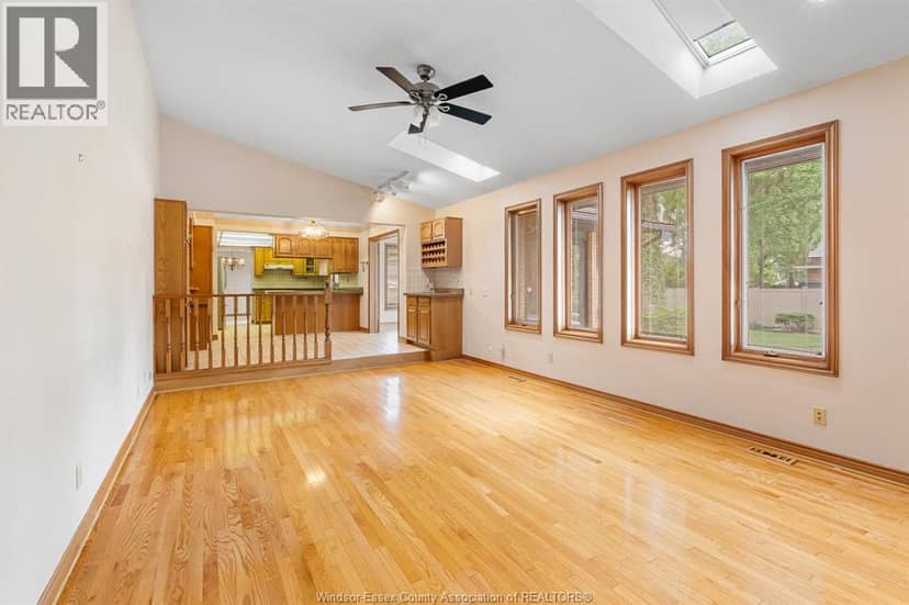 267 Elmgrove Drive — photo 14 of 40