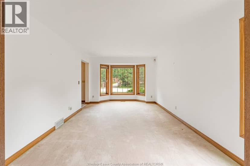 267 Elmgrove Drive — photo 22 of 40