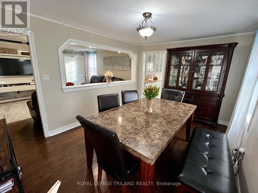 37 Broadway Street — photo 10 of 40