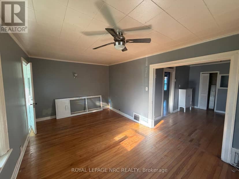 37 Wright Street — photo 8 of 18