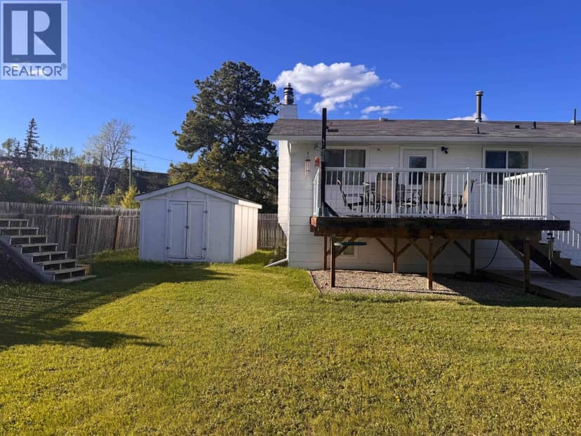 10102 PAQUETTE AVENUE, Hudsons Hope, photo 3
