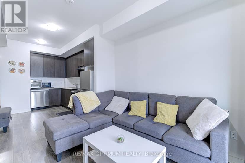 108 - 58 Sky Harbour Drive — photo 16 of 33