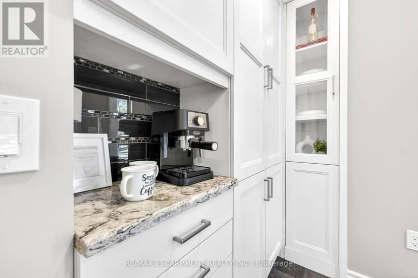 360 Johnson Road — photo 8 of 32