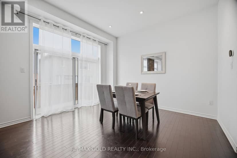 526 Kennedy Circle W — photo 19 of 40