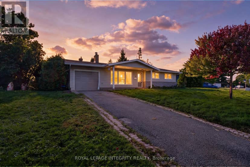 4 Marsden Place — photo 1 of 16