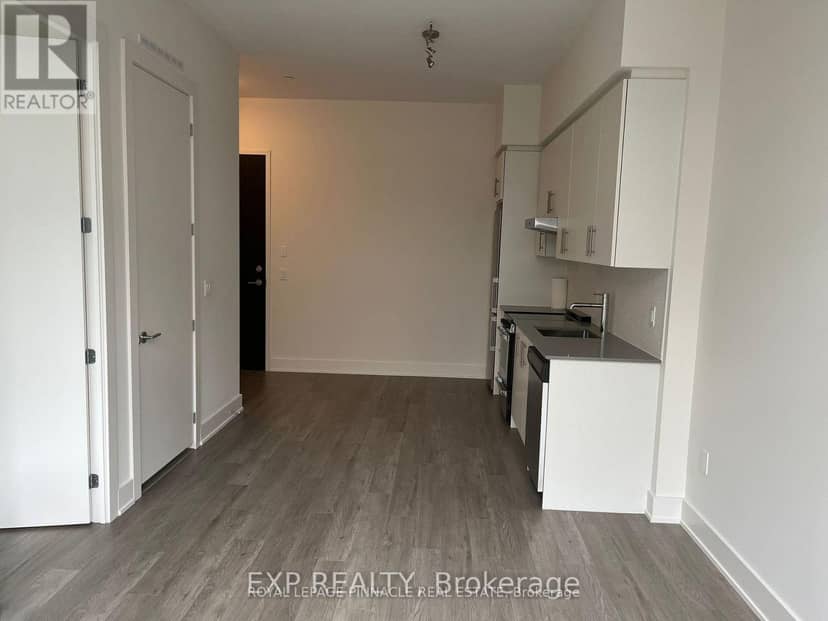 1405 - 212 King William Street — photo 17 of 40