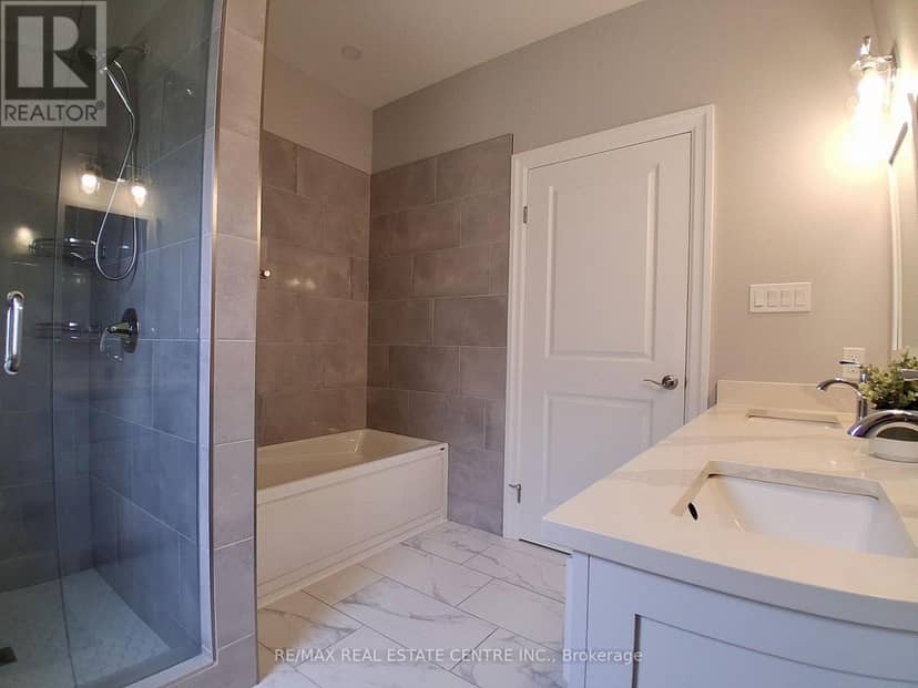 1080 Kincaid Street W — photo 27 of 27