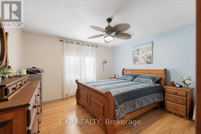 213 Longueuil Street — photo 26 of 40