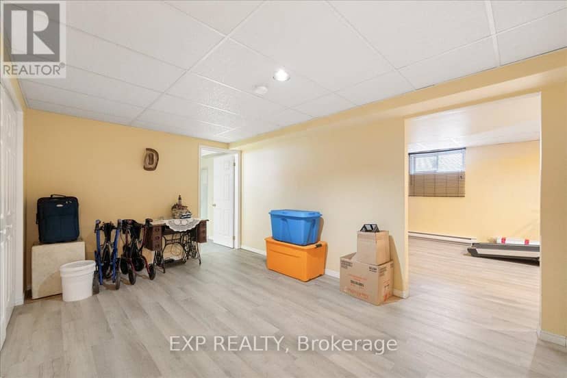 213 Longueuil Street — photo 40 of 40