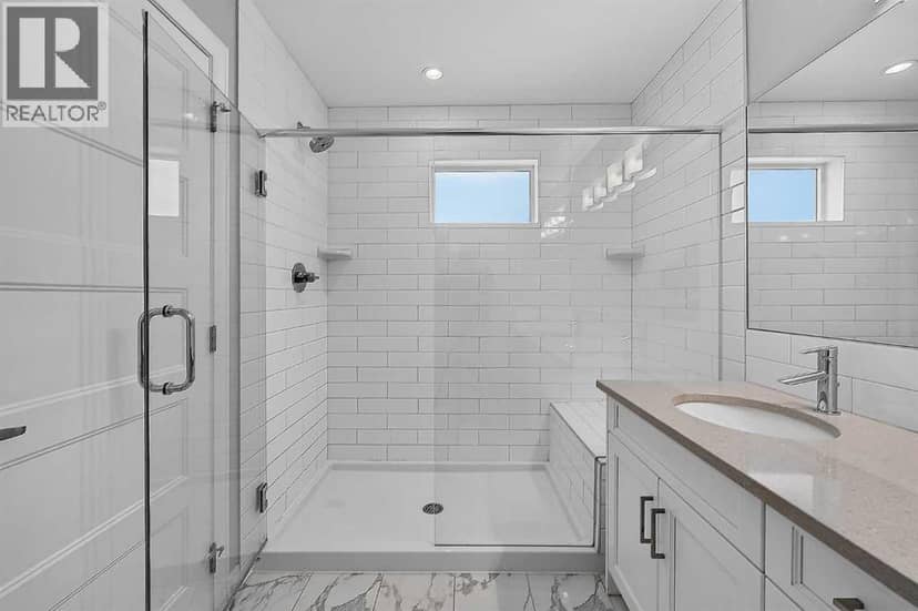 2, 530 56 Avenue SW — photo 27 of 40
