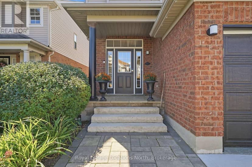 20 Highlands Crescent — photo 2 of 40