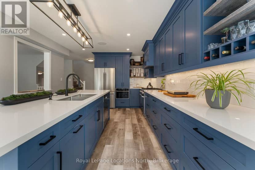20 Highlands Crescent — photo 6 of 40