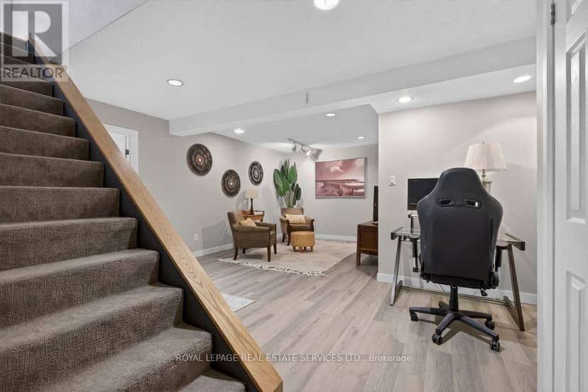 17 McKay Court — photo 30 of 40