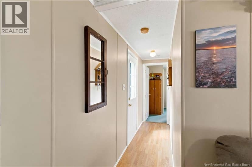 99 Hedgeview Drive — photo 10 of 24