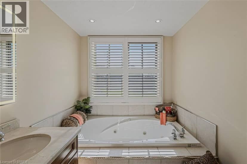 9 RUE CHATEAUX Terrace — photo 27 of 40