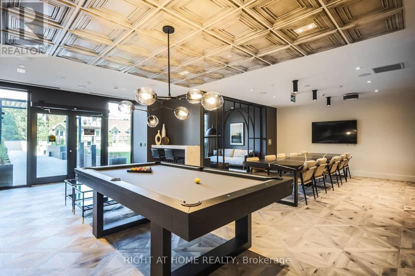 525 - 285 Dufferin Street — photo 22 of 37