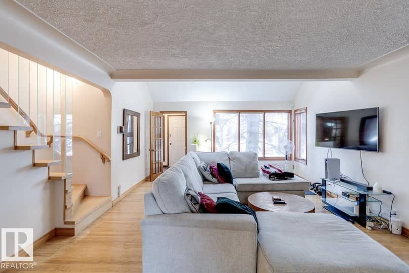 14002 106 AV NW, Edmonton, photo 7