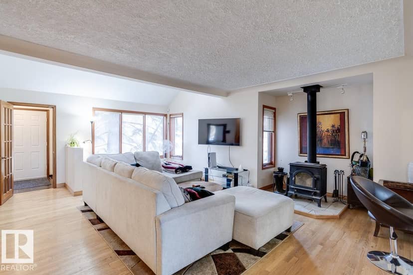 14002 106 AV NW, Edmonton, photo 8