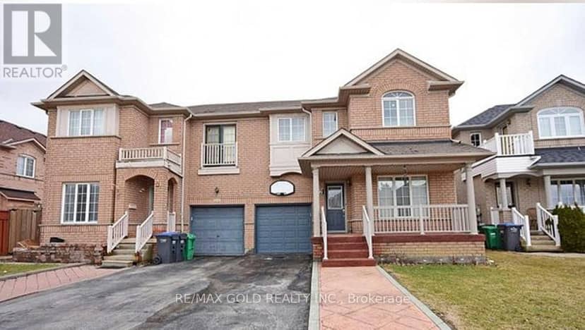22 Blue Whale Boulevard — photo 1 of 21
