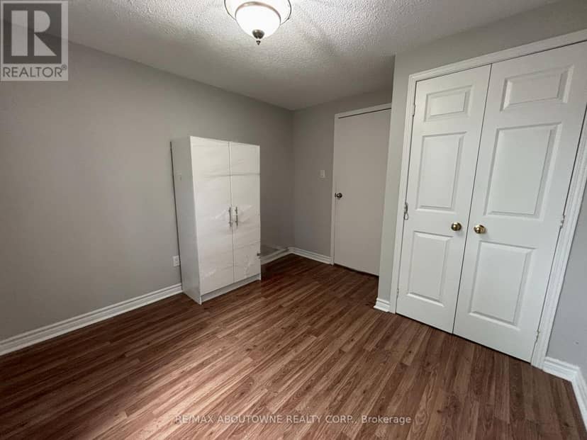 3072 Patrick Crescent — photo 20 of 31