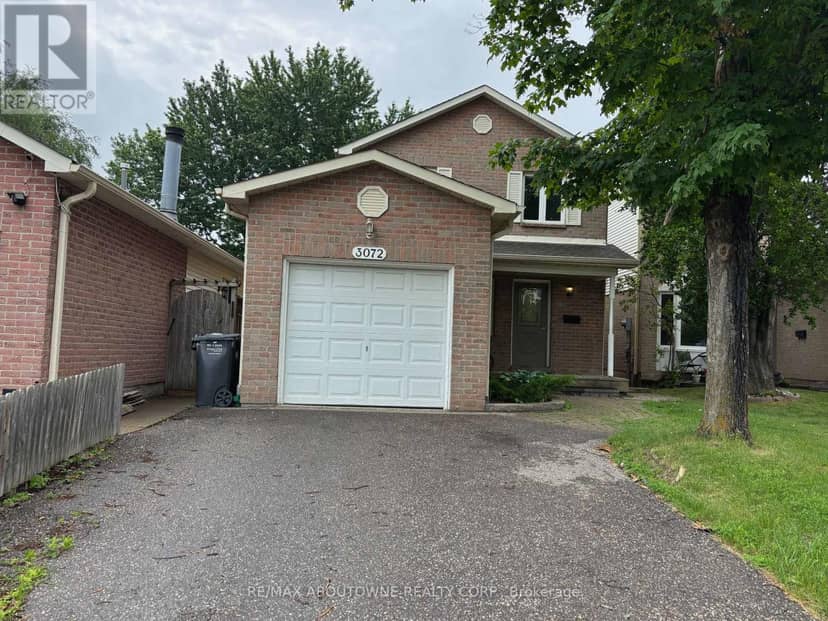 3072 Patrick Crescent — photo 3 of 31