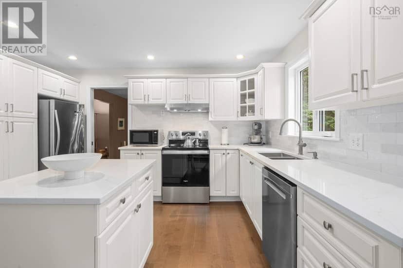 283 Moirs Mill Road — photo 15 of 40
