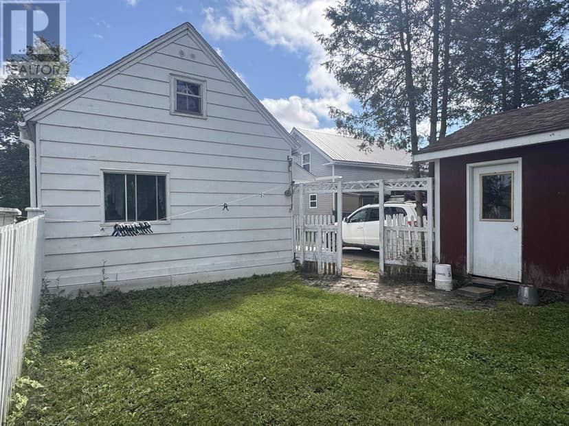 49 Chapel Street, Parrsboro, photo 5