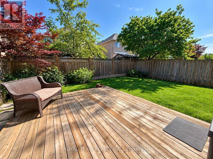 1689 Whitestone Drive — photo 16 of 17