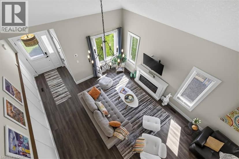 744 NELSON Street W Unit# 7 — photo 31 of 40