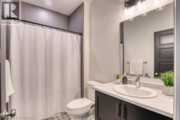37 GILMER Crescent — photo 11 of 40
