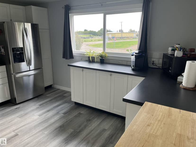 5000 59 AV, Viking, photo 5
