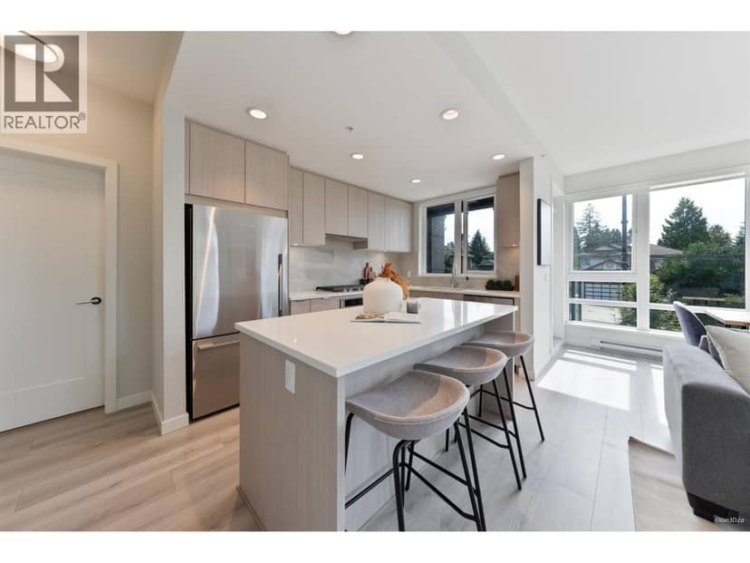 214 615 COTTONWOOD AVENUE, Coquitlam