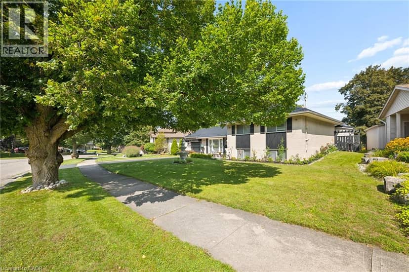 285 STONYBROOK Drive — photo 7 of 40