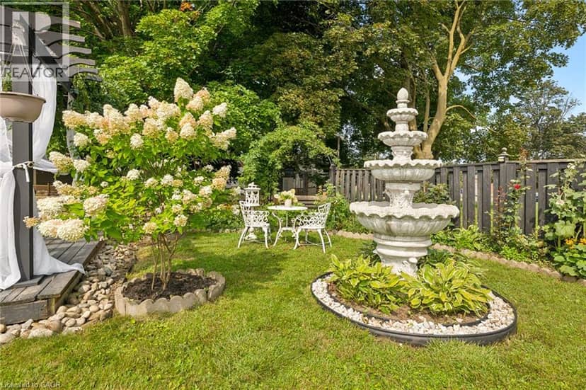 285 STONYBROOK Drive — photo 40 of 40