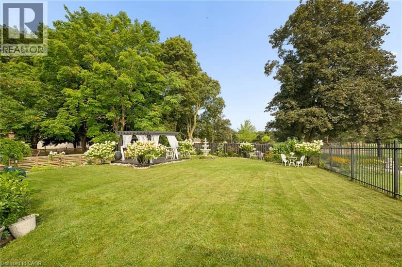 285 STONYBROOK Drive — photo 38 of 40