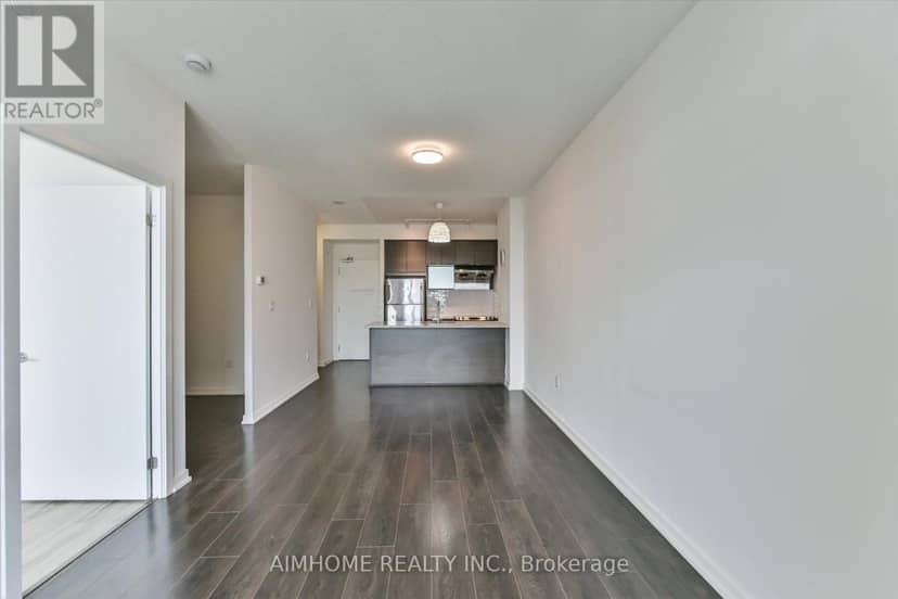 1604 - 62 Forest Manor Road — photo 18 of 34