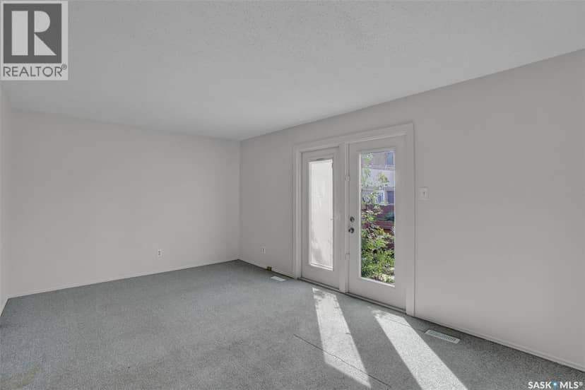 97 Mackenzie WAY — photo 11 of 28