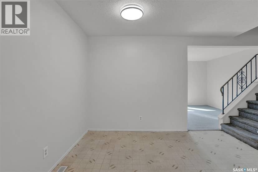97 Mackenzie WAY — photo 7 of 28