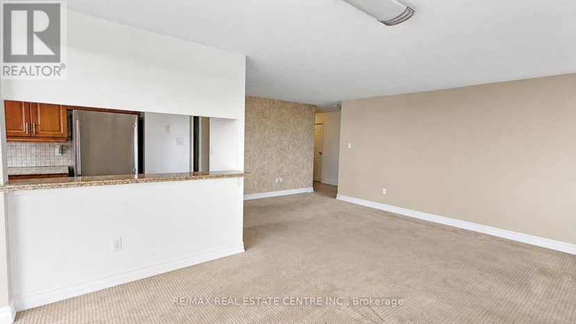 1515 - 300 Webb Drive — photo 10 of 40