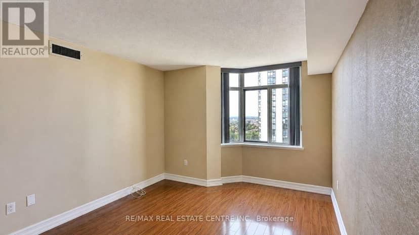 1515 - 300 Webb Drive — photo 20 of 40