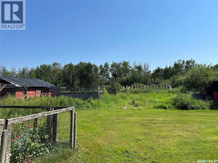 Bear Lake Farm — photo 10 of 19
