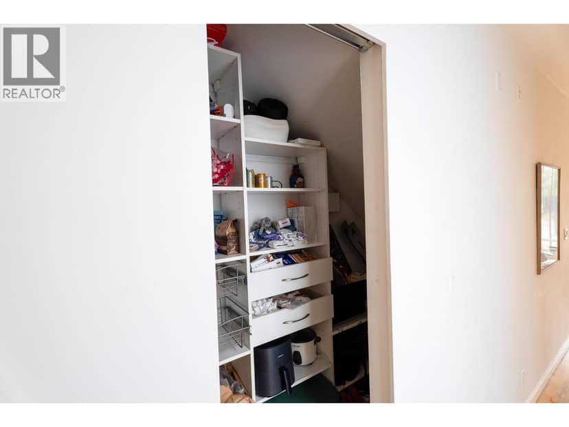 2208 WILLOW STREET, Vancouver, photo 2